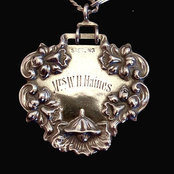 Vintage Foreé Hunsicker Sterling Silver Necklace Engraved Luggage Tags & Cherub - Picture 3 of 16